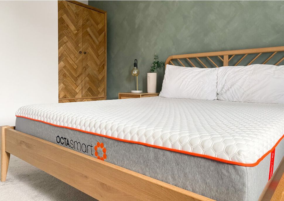 Octasmart Deluxe Memory Foam Mattress Super King Dormeo UK