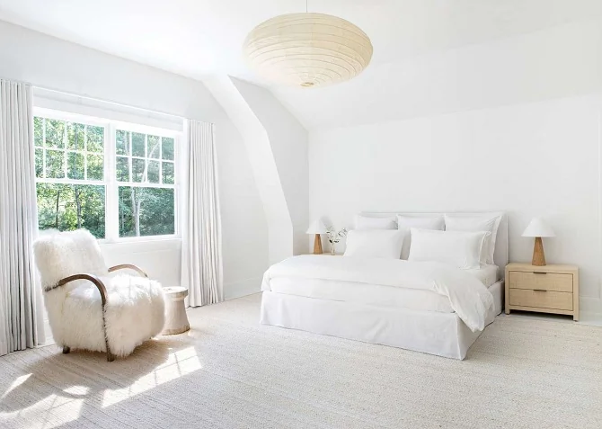 Modern minimalist box bedroom