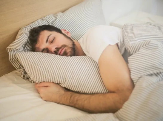 placing a mattress topper on mattress