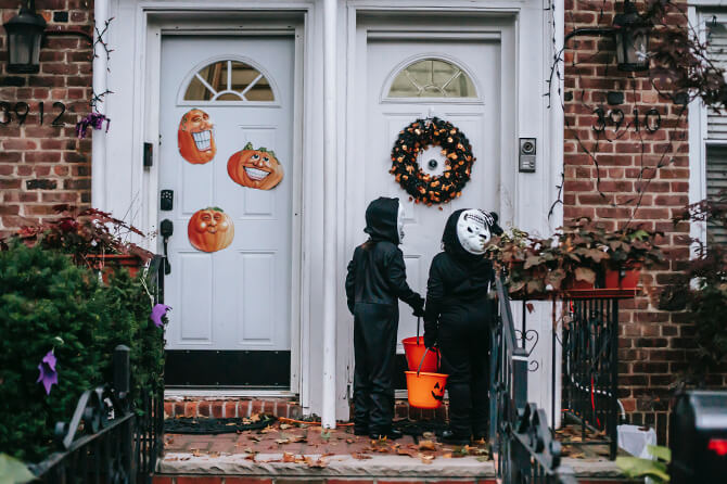 Outside of house decorated for Halloween