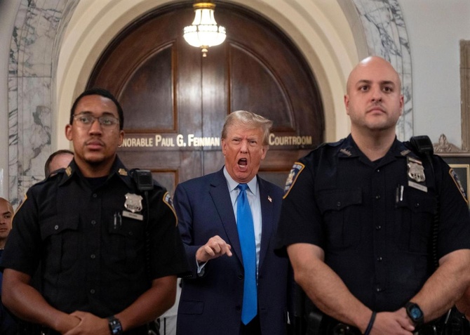 donald trump with police outside court for his trial